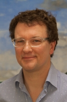 Dr. Visser Laurent